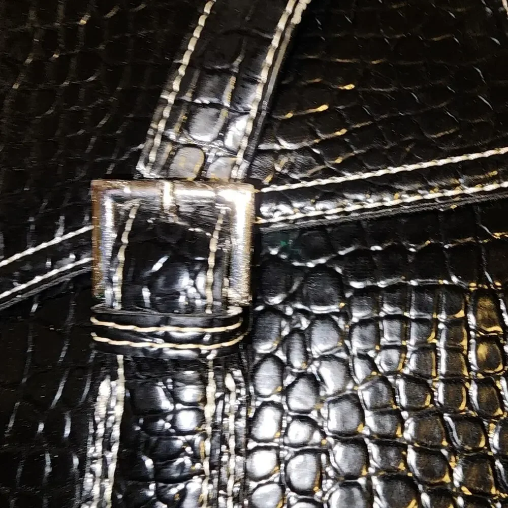 LIZ CLAIBORNE EUC FAUX ALLIGATOR BRIEFCASE BAG. KISS LOCK